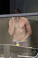 efron-shirtless2