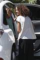 halle-curly