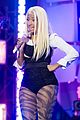 minaj-ts