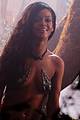 rihanna-behind