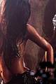rihanna-behind