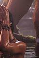 rihanna-behind