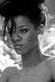 rihanna-behind