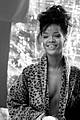 rihanna-behind