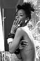 rihanna-behind