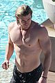 hemsworth-pool-shirtless