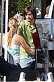 kutcher-high-fives