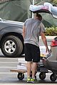 hemsworth-shopping
