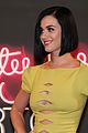 perry-photocall