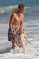 getty-shirtless