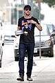 gosling-mom-day