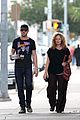 gosling-mom-day