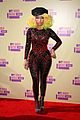 minaj-vmas-carpet