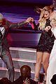 rihanna-chris