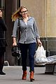 scarlett-shoppin