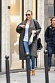 scarlett-shoppin