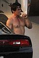 brolin-shirtless