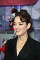 cotillard-christmas