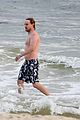 wilson-shirtless