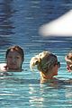hilton-pool