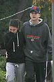 kunis-dogwalk