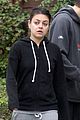 kunis-dogwalk
