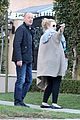 adele-strolling