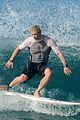 hemsworth-surf