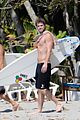 hemsworth-surf