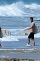 hemsworth-surf