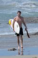 hemsworth-surf