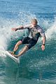 hemsworth-surf