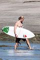 hemsworth-surf