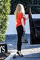seyfried-performing