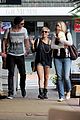 hemsworth-strolling