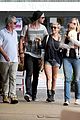 hemsworth-strolling