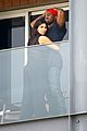 kardashian-kisses1
