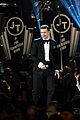 timberlake-perf1