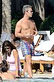 cohen-shirtless2