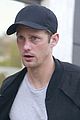skarsgard-bruised