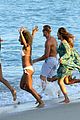 lopez-shirtless05