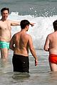 zach-shirtless