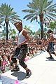 amell-derulo