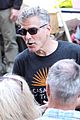 clooney-greets