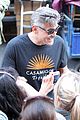 clooney-greets