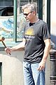 clooney-greets
