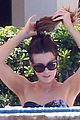 beckinsale-bikini2