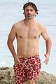 lincoln-shirtless