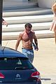penn-shirtless