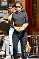 rihanna-hails